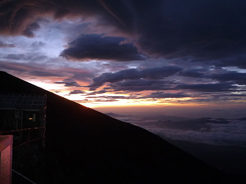 富士山-夜明前