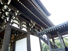 東福寺・三門の山廊