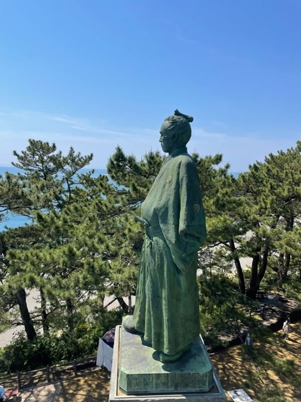 高知県にある坂本龍馬像