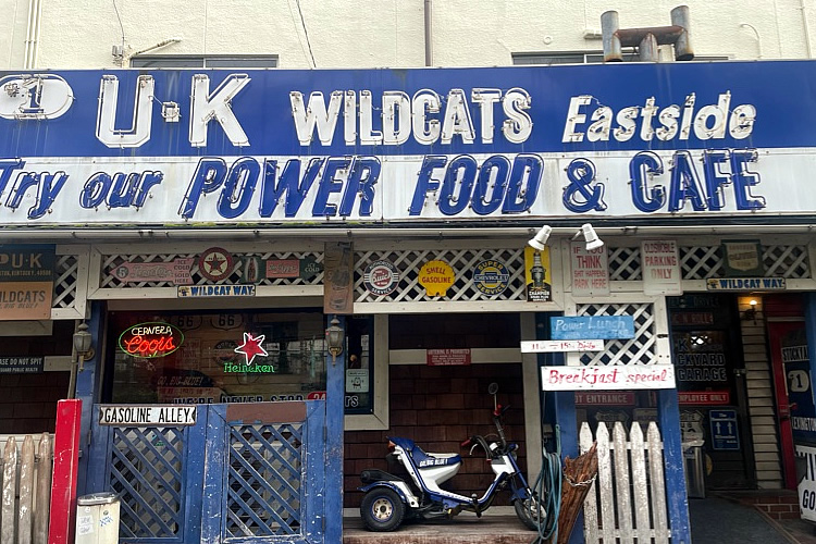 アメリカンパワーフード『U・K WILDCATS CAFE 高井田本店』に行ってきた！！