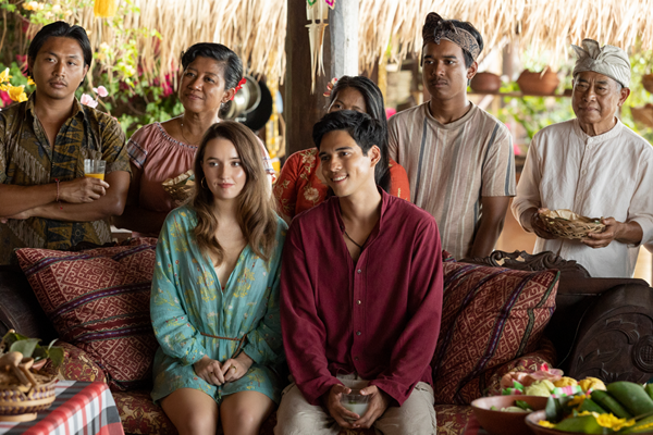 チケット・トゥ・パラダイスでのジョージ・クルーニーとジュリア・ロバーツ