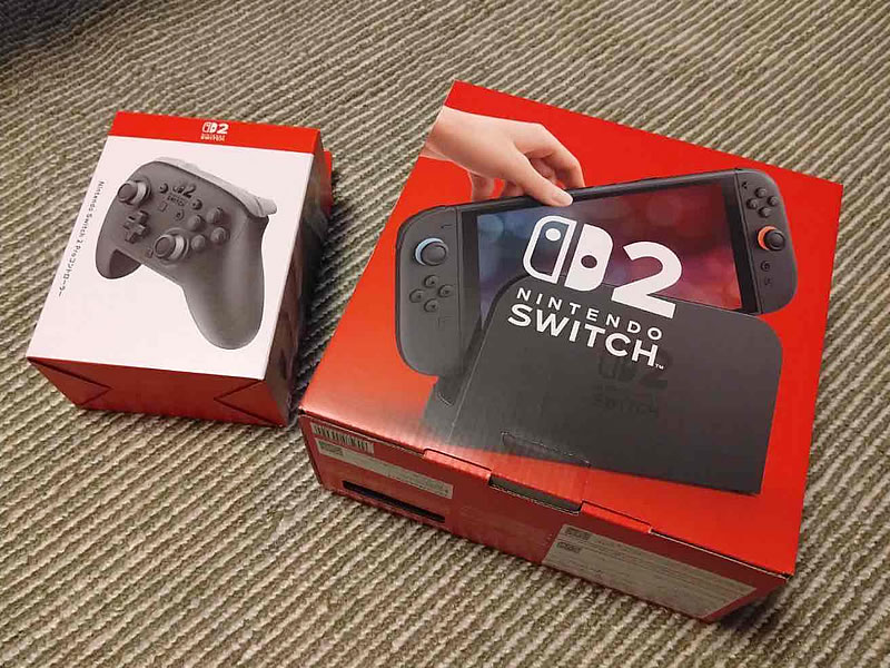 Nintendo Switch 2とProコントローラーのパッケージ画像
