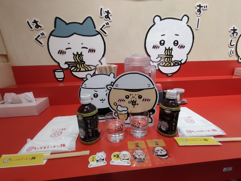 ちいかわラーメン 豚