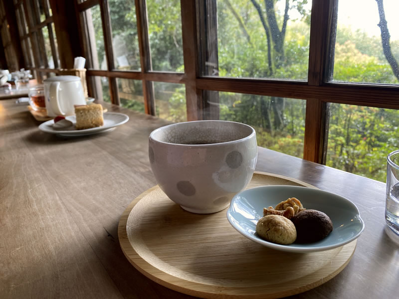 京都の吉田山の山頂に佇む、人気カフェ茂庵 森林浴系カフェ　古民家