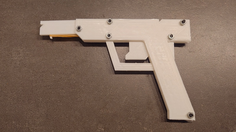 3Dプリンターで輪ゴム鉄砲を自作した