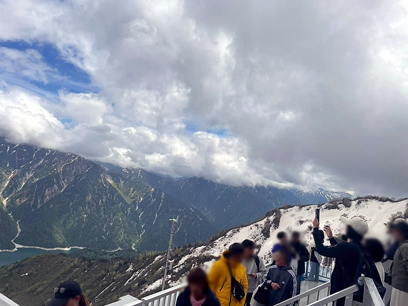 立山黒部アルペンルート 立山ケーブルカー 雪の大谷 室堂 大観峰 雪の回廊 黒部平 立山ロープウェイ 黒部ダム 緑翠亭景水 富山県旅行 長野県旅行