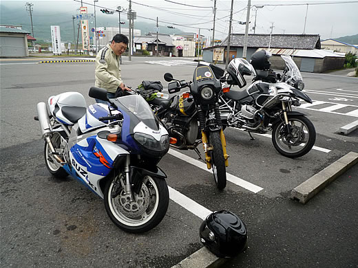 雨の龍神ツーリングと極上ランチ